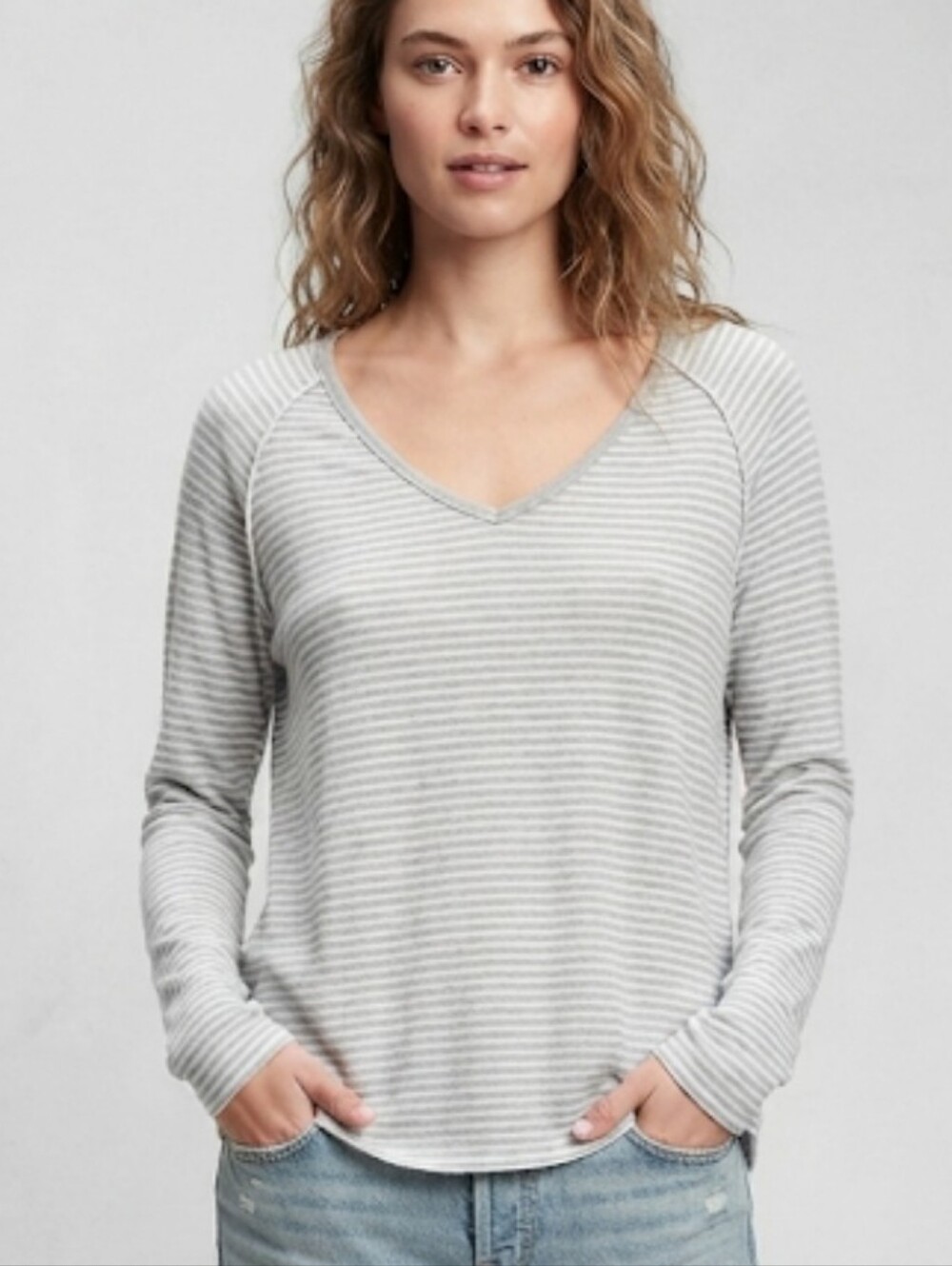 Gap Body Gray & White Striped Soft V-neck Long Sleeve Modal Shirt Size Small